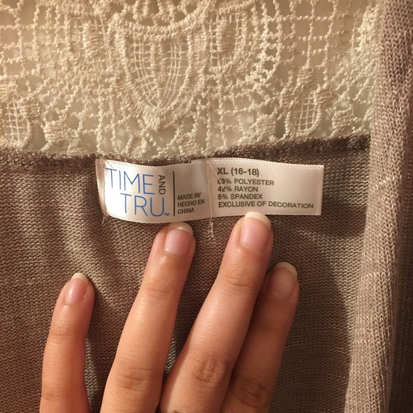 Time and Tru Hacci Lace Cardi - Picture 5 of 5